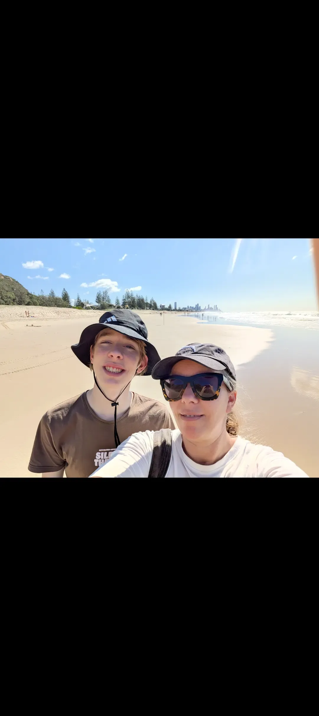 The Kemplen Kampers — Bright July 2026 outdoor moment